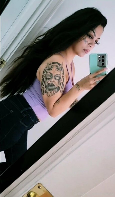 venuschula pornstar hot images