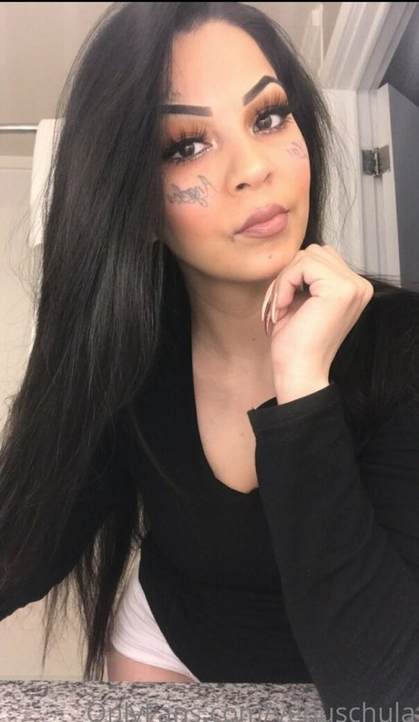 venuschula model sex pictures