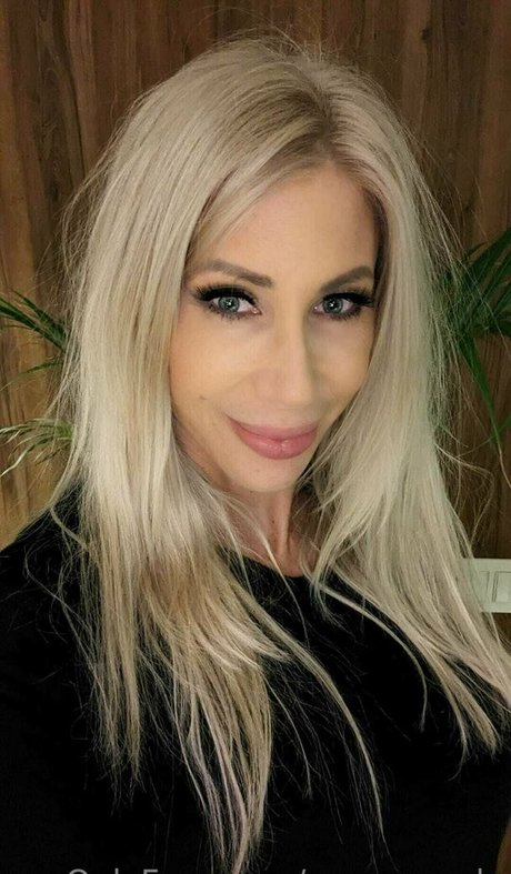 japanese schoolgirl onlyfans porn photos