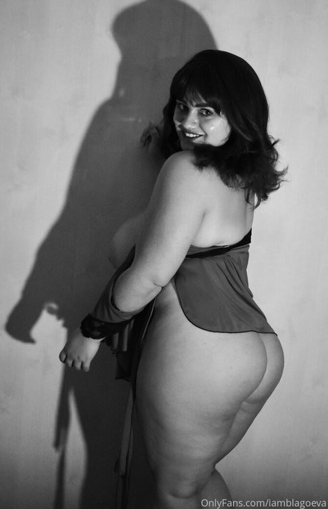 Vale Blagoeva hot actress pic