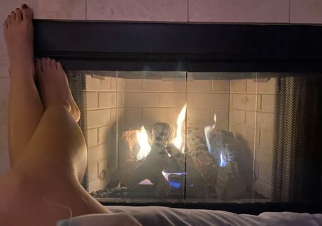 Venusyourgod nice model pic