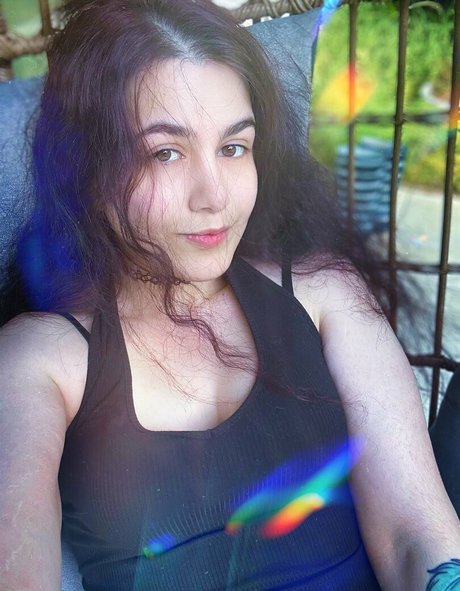 viotcz pretty model photo