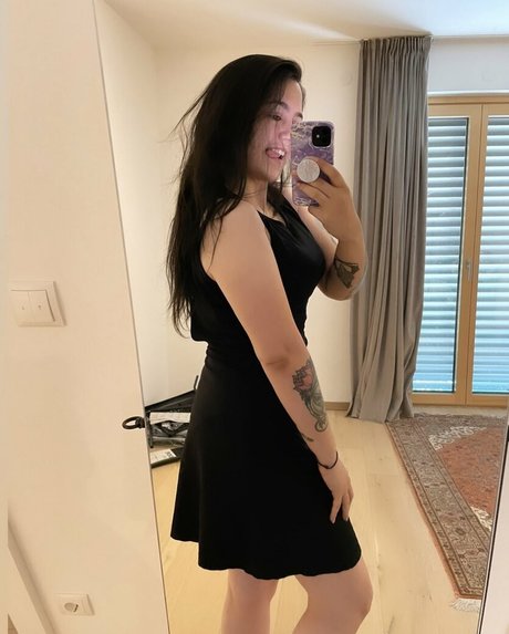 viotcz model adult galleries