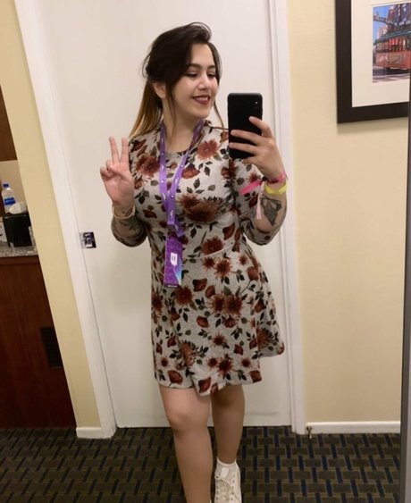 viotcz art actress photos