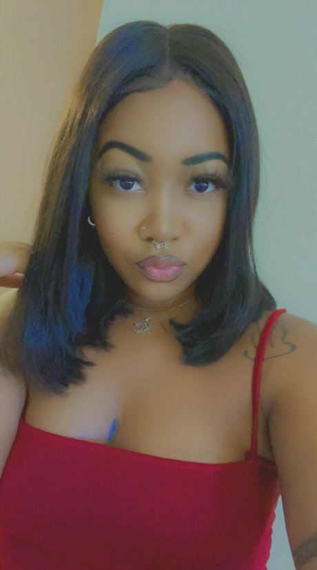 chanelmcqueen high quality actress images