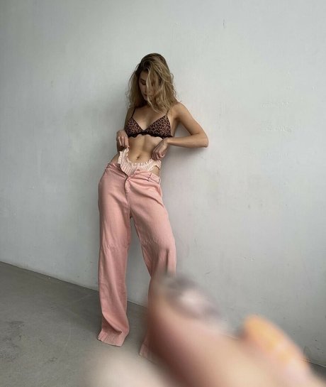 Vasilisa Melinkova nude star images