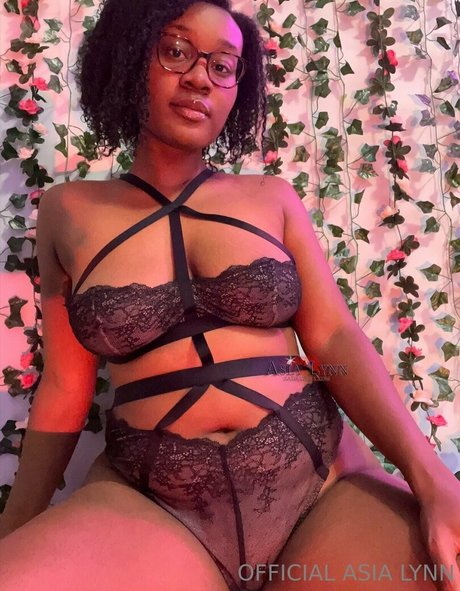 asialynnbby star xxx pic