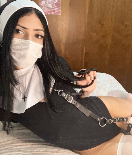 ffragiledoll model exclusive photo