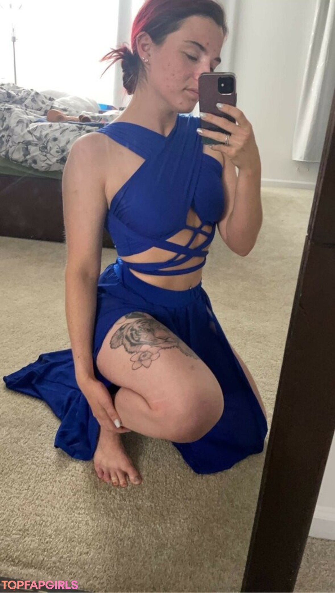 redrosebb hot actress images