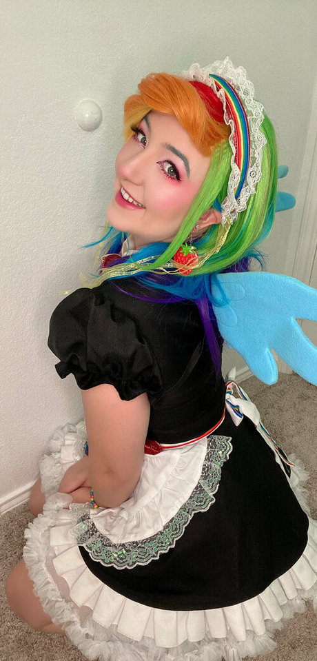 kissycosplay model pretty img