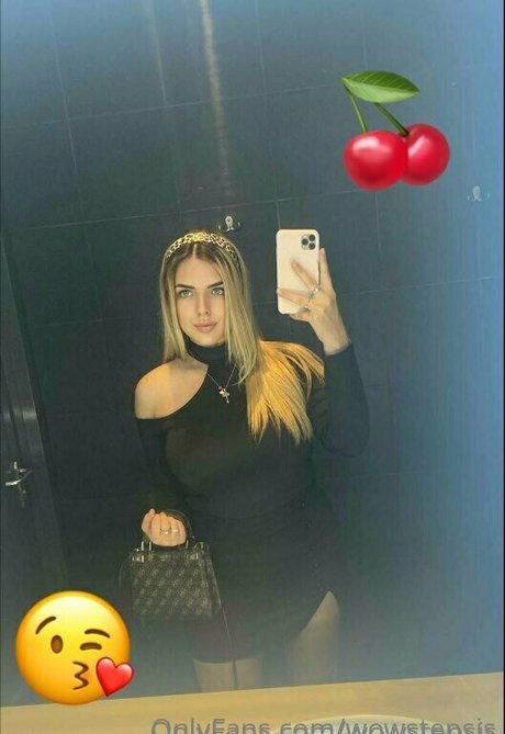 wowstepsis model naked gallery