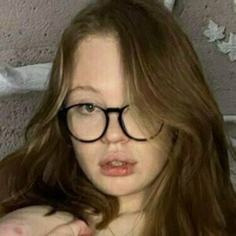 babe onlyfans free photo