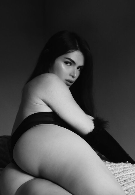 elvirarelv hot pornstar gallery