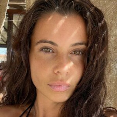 Noemi Frere sexy actress picture