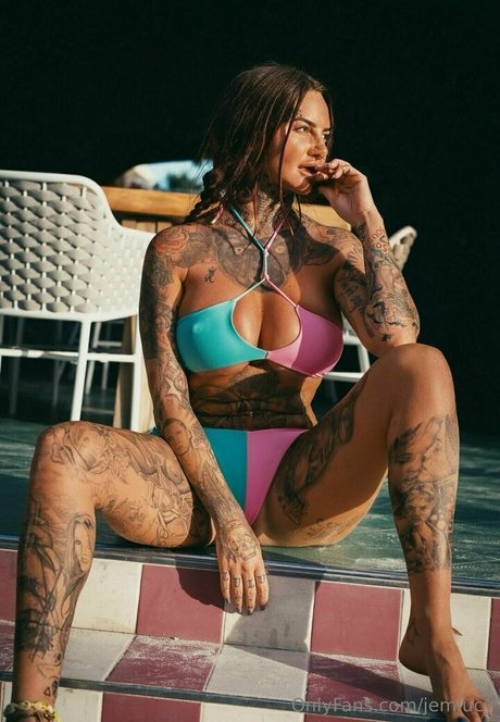 jemlucy Quick model image