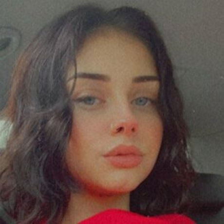 bunnbxby model naked pictures