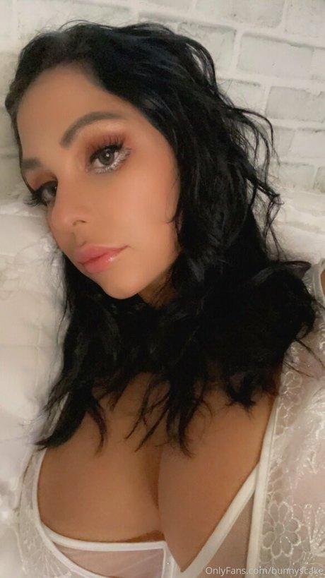 bunnyscake sexy actress image