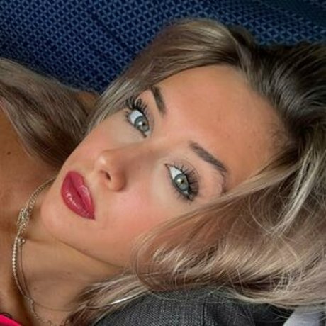 hottest trans onlyfans hot sexy pictures