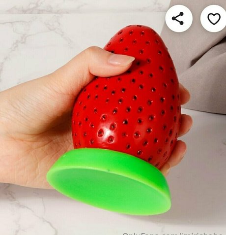 imirisbabe sexy actress img