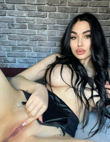 mary ma nude model photos