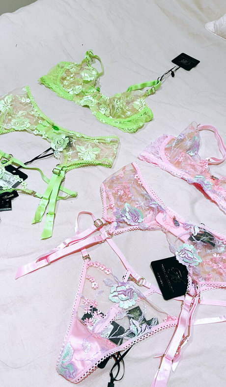 arab femboy onlyfans hot sexy picture