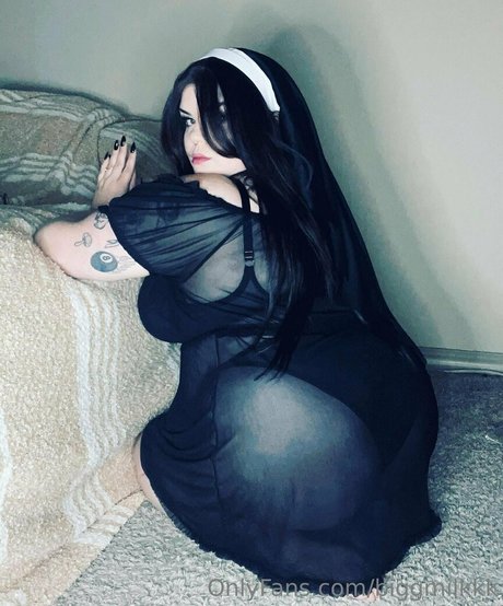 biggmilkkk star erotic pic