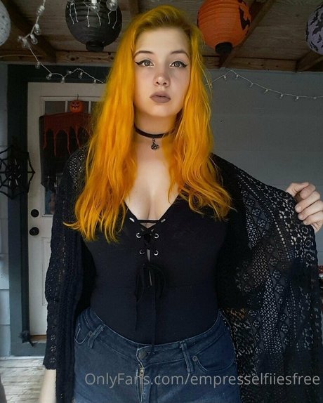 empresselfiiesfree free pornstar gallery