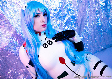 aestrafree naked pornstar pictures