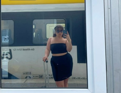 badbitchkaty nice actress galleries