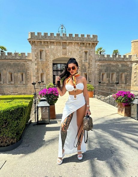 toochis world model perfect galleries