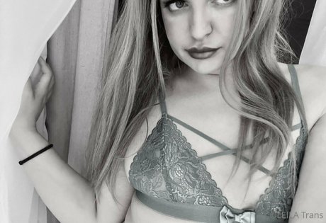 leilatrans pornstar perfect images