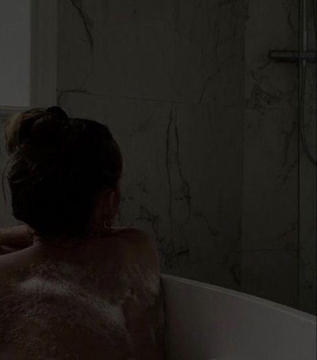 Faye Brookes star sex image