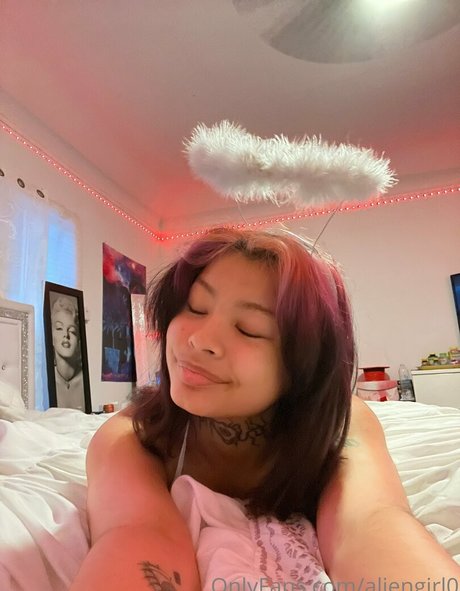 aliengirl0 star pornographic galleries