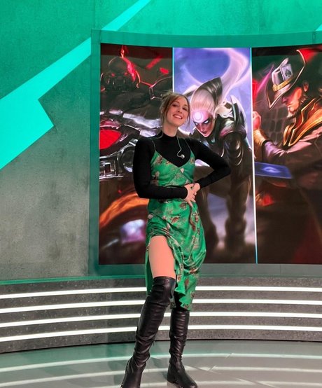 playmate onlyfans art xxx pic