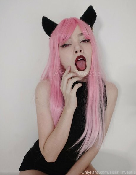 Aislin Sweetie nudes pornstar img