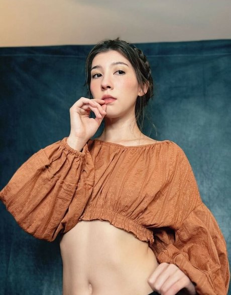 Kaisa high quality model pic