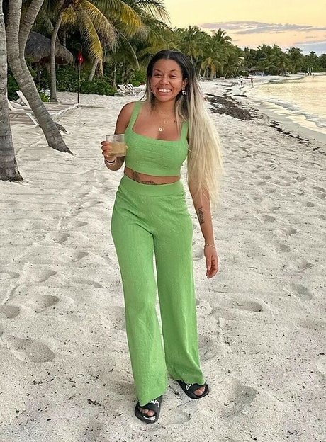 Ericka Bozeman pornographic model archive