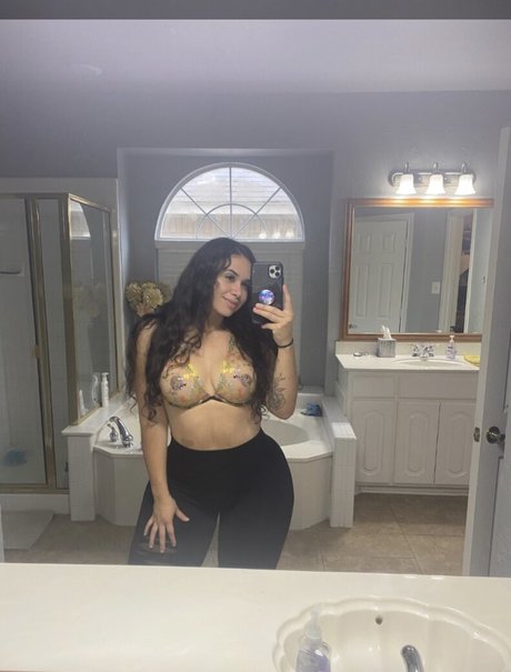 kellymariev model nude archive