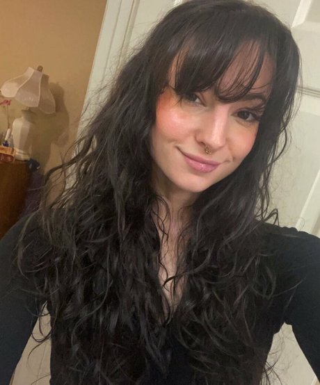 urbabysadie exclusive actress images