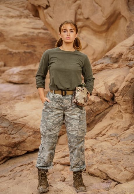 pregnant teacher onlyfans hot naked image