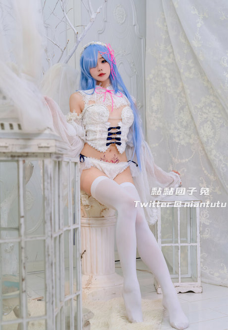 Niantutu free pornstar photo