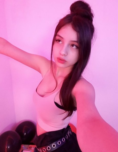 Eva Partis top actress pic