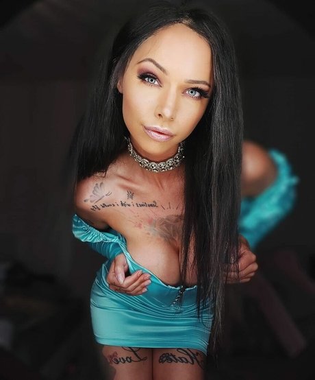 Tyra Kadney naked pornstar archive