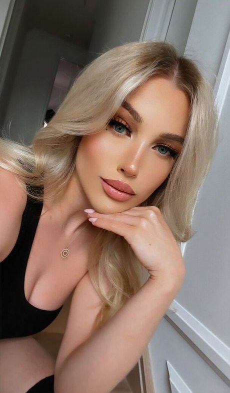 Emerome pornstar nice archive