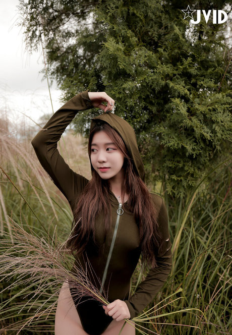 caroline jvid adult star photo