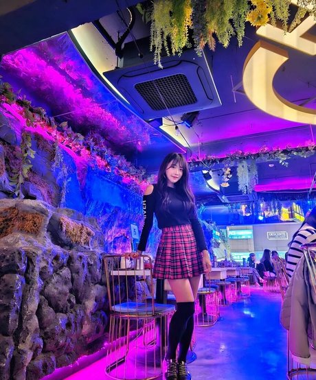 jinnytty model sex pic