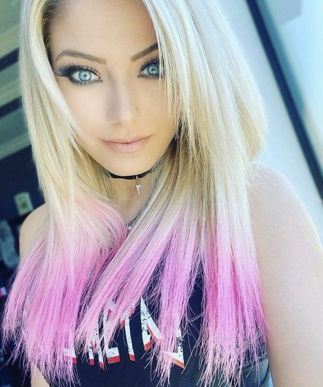 Alexa Bliss model pornographic image