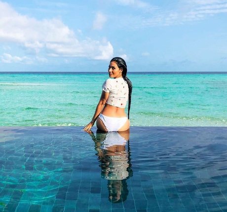 ladyboy asian onlyfans exclusive images