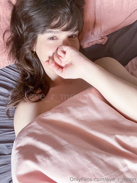 eve r moon nude pornstar galleries