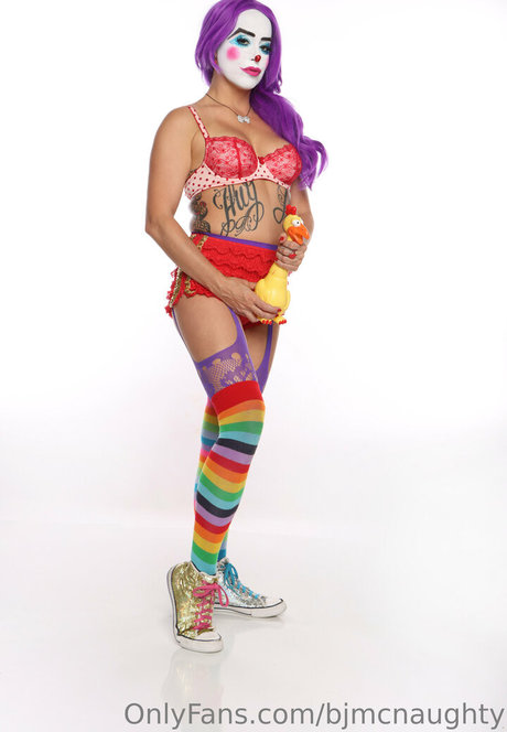 bjmcnaughty model xxx image